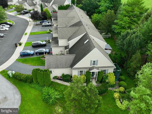 43 Sandstone Ct, Lititz, PA, 17543-7673 | Card Image