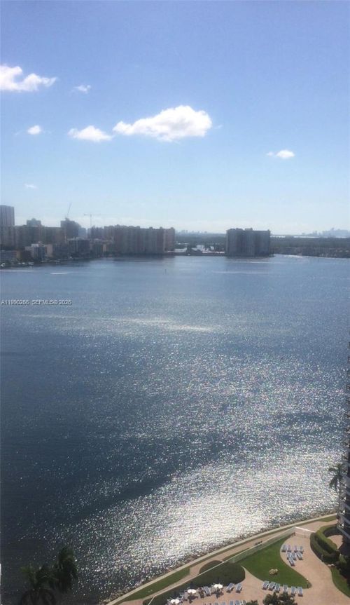 2304-19195 Mystic Pointe Dr, Aventura, FL, 33180-4509 | Card Image