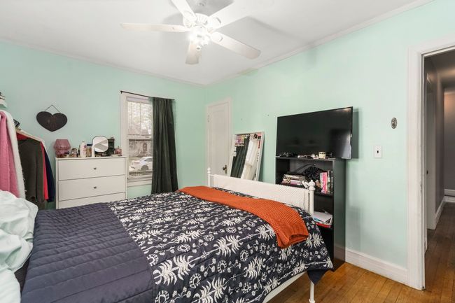 34900 Chestnut St, House other with 4 bedrooms, 3 bathrooms and null parking in Wayne MI | Image 24