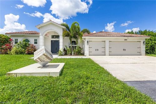 2991 20th Ave, NAPLES, FL, 34120-5611 | Card Image