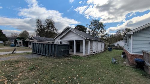 402 E 2nd St, Trenton, TN, 38382-2218 | Card Image