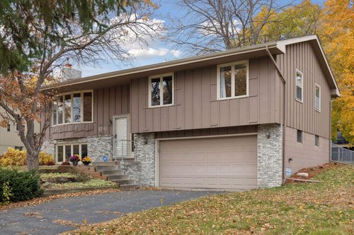 2741 Yukon Ave N, New Hope, MN, 55427-2637 | Card Image