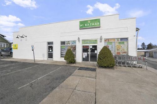331 Grape St, Whitehall, PA, 18052-5321 | Card Image