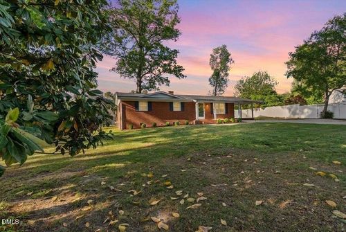 114 Edgewood Dr, Louisburg, NC, 27549-2111 | Card Image