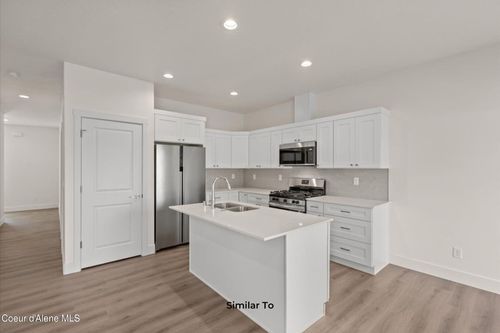 657 N Galbraith Loop, Post Falls, ID, 83854-3848 | Card Image