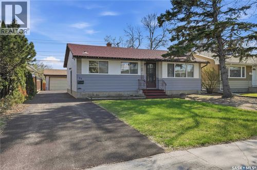 55 Donahue Ave, Regina, SK, S4R3Y7 | Card Image