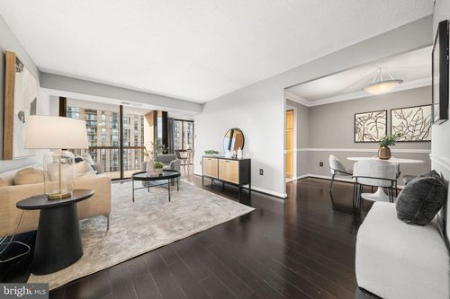 apt-710-4500 S Four Mile Run Dr, ARLINGTON, VA, 22204-3575 | Card Image