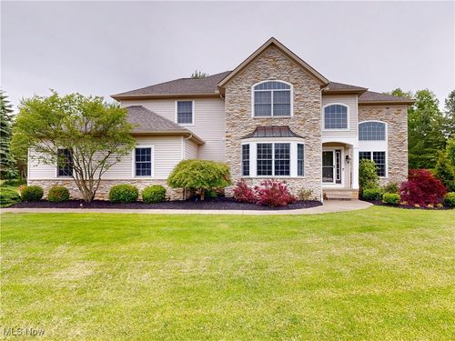 8836 Shetland Ct, Kirtland, OH, 44094-6804 | Card Image
