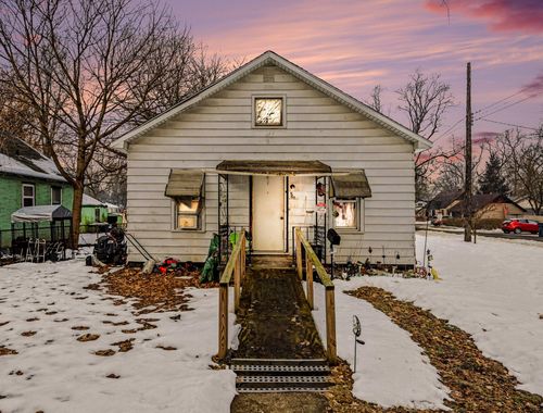 561 Arthur Ave, Kalamazoo, MI, 49048-2216 | Card Image