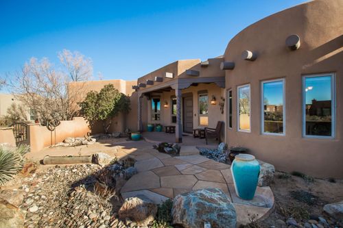 114 Veronica Ct, Corrales, NM, 87048-6925 | Card Image