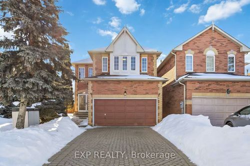 117 Halterwood Cir, Unionville, ON, L3P7T3 | Card Image