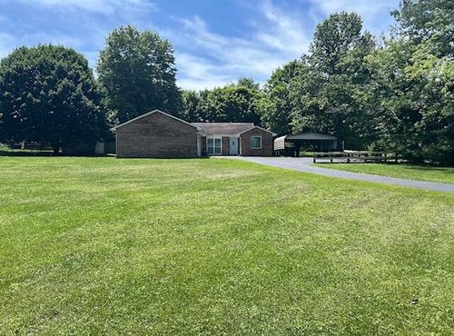 131 Echo Springs Dr, Frankfort, KY, 40601-9784 | Card Image