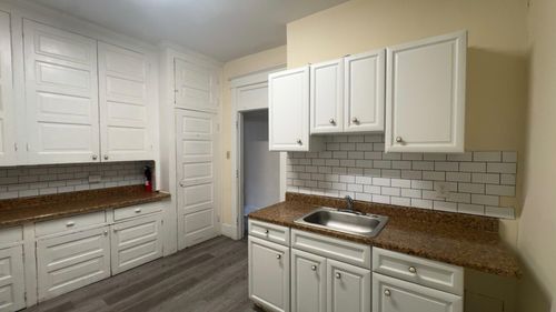 202 N Centre St, POTTSVILLE, PA, 17901-2556 | Card Image