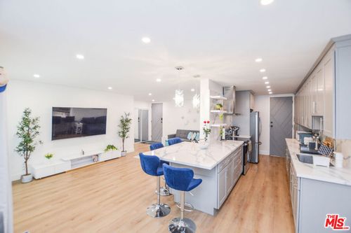 107-8738 Delgany Ave, Playa del Rey, CA, 90293-7815 | Card Image