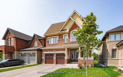 2496 Orchestrate Dr, House other with 4 bedrooms, 4 bathrooms and 6 parking in Oshawa ON | Image 3