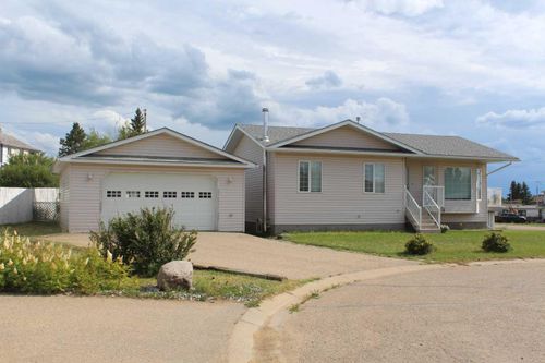 509 2nd Street Nw, Manning, AB, T0H2M0 | Card Image