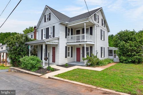 990 Maple St, LITITZ, PA, 17543-9748 | Card Image