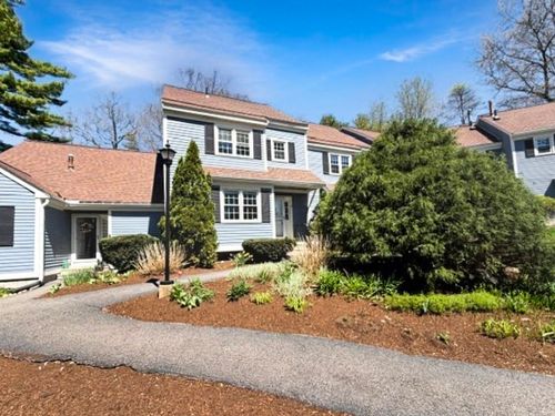 27-27 Heritage Dr, Whitinsville, MA, 01588-2355 | Card Image