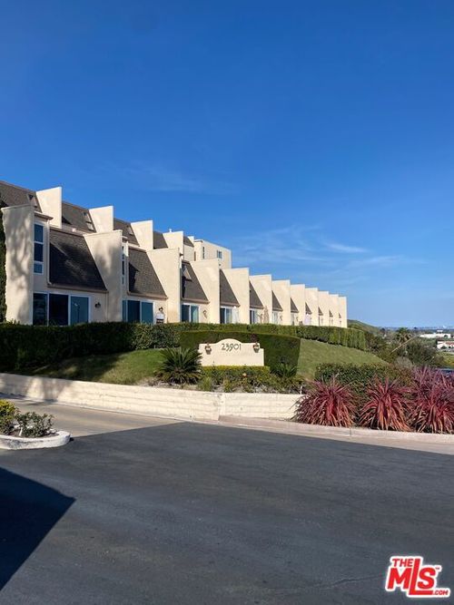 apt-107-23901 Civic Center Way, MALIBU, CA, 90265-4863 | Card Image