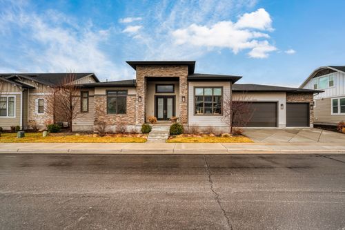 8-10688 S Dielsdorf Rd, Sandy, UT, 84092-1214 | Card Image