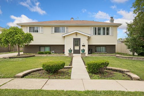 356 W Park Ave, Addison, IL, 60101-3643 | Card Image