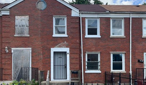 650 E 105th Pl, Chicago, IL, 60628-3069 | Card Image