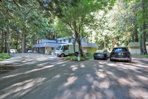 2838 132 St, Surrey, BC, V4P1K2 | Card Image