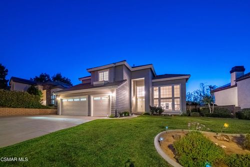 42215 Round Hill Drive, Lancaster, CA, 93536 | Card Image