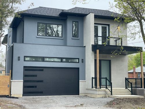 33 Twin Pauls Cres, Scarborough, ON, M1R3Z6 | Card Image