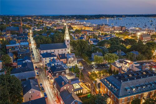 119 Spring St, Newport, RI, 02840-6805 | Card Image