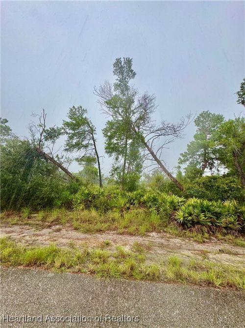 3047 Redwood Rd, Lake Placid, FL, 33852 | Card Image