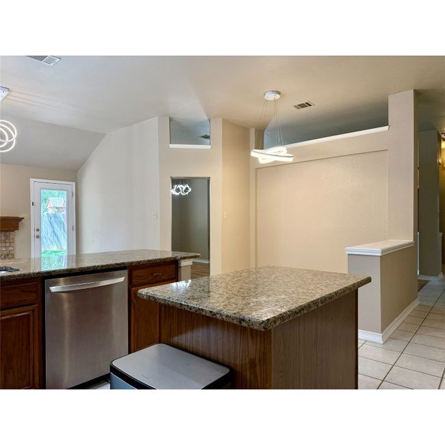 2509 Little Elm Trl, House other with 3 bedrooms, 2 bathrooms and 6 parking in Cedar Park TX | Image 15