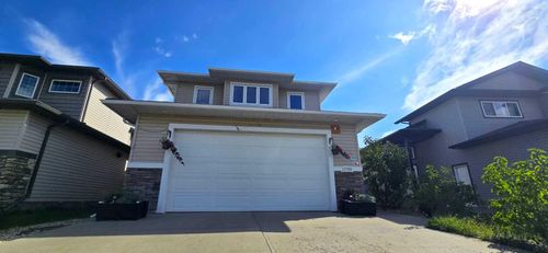 12709 105 St, Grande Prairie, AB, T8V2N3 | Card Image