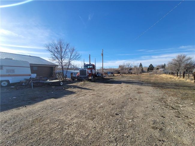221 1st St East Grass Range, House other with 1 bedrooms, 1 bathrooms and null parking in Other-See Remarks MT | Image 22