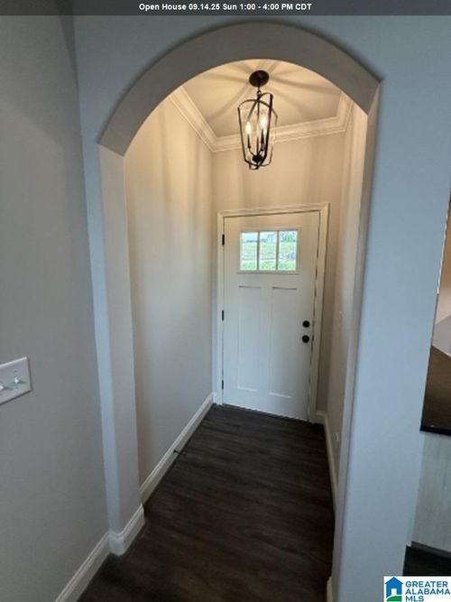 58-4315 Lennox Ct, Vestavia Hills, AL, 35216-4561 | Card Image