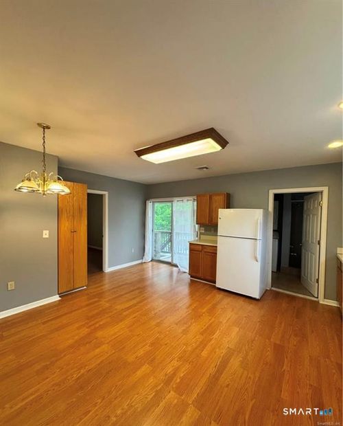 2-174 Jordan Ave, Watertown, CT, 06779-2122 | Card Image