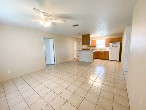 apt-110-8701 N Highway 77, Lexington, TX, 78947-5303 | Card Image
