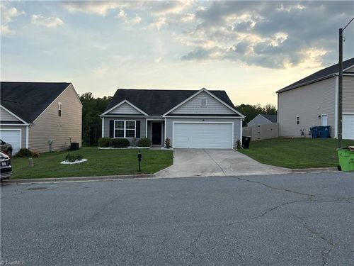 6612 Glenville Dr, Whitsett, NC, 27377-9141 | Card Image