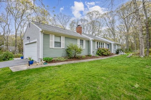 122 Salt Rock Rd, Barnstable, MA, 02630-1613 | Card Image