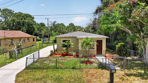 426 N 19th St, Fort Pierce, FL, 34950-2707 | Card Image