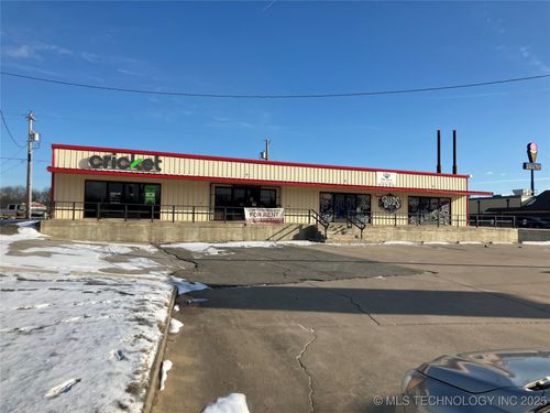 c-708 E Main Street, Henryetta, OK, 74437 | Card Image