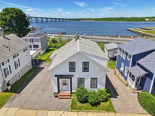 574 Durfee St, Fall River, MA, 02720-2512 | Card Image