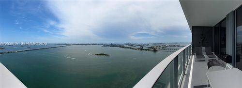 5304b-711 Ne 23rd Ter, Miami, FL, 33137-4981 | Card Image