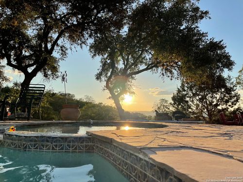 1839 Thanksgiving Rd, Utopia, TX, 78884-2530 | Card Image