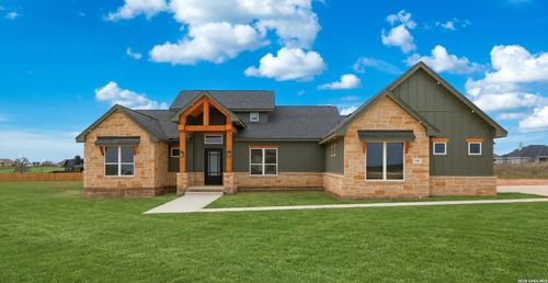 140 Sunset Dr, La Vernia, TX, 78121-4992 | Card Image