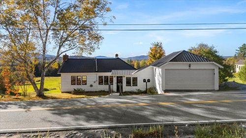 387 Chamberlain Rd, Indian Lake, NY, 12842-1023 | Card Image