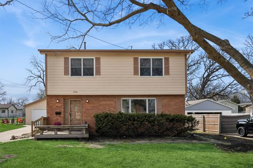 2906 39th St, Des Moines, IA, 50310-4023 | Card Image