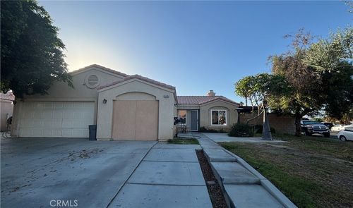 45435 King Palm, Indio, CA, 92201 | Card Image