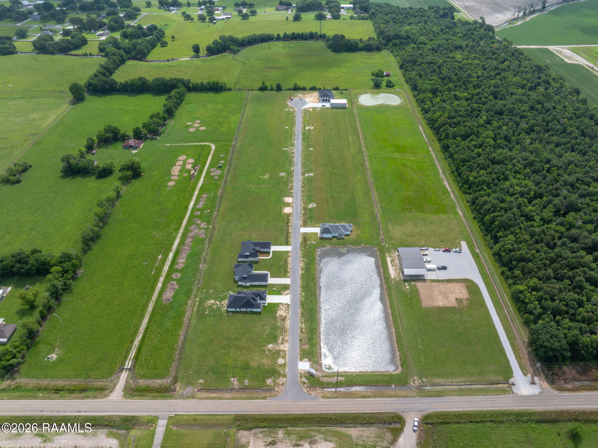 Land in Scott