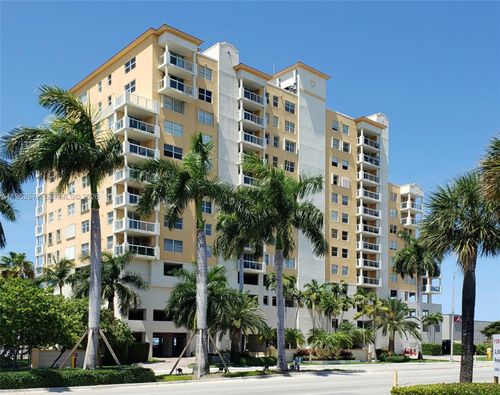 apt-1207c-1625 79th Street Cswy, North Bay Village, FL, 33141-4177 | Card Image